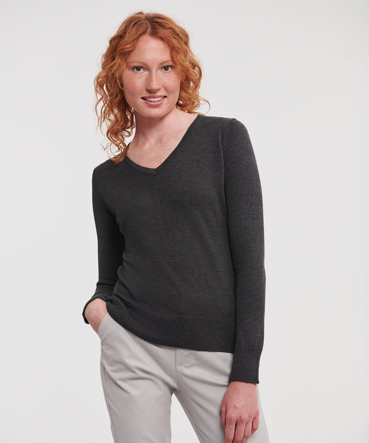 J710F Women's v-neck knitted sweater